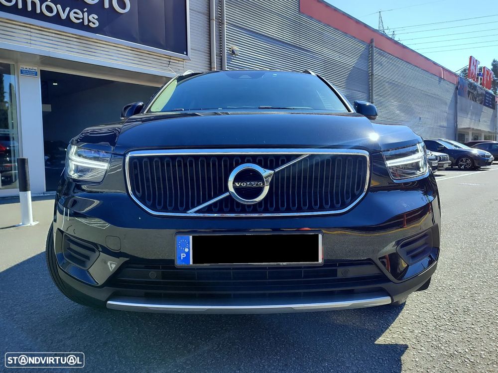 Volvo XC 40 1.5 T3 Momentum Plus Geartronic - 2