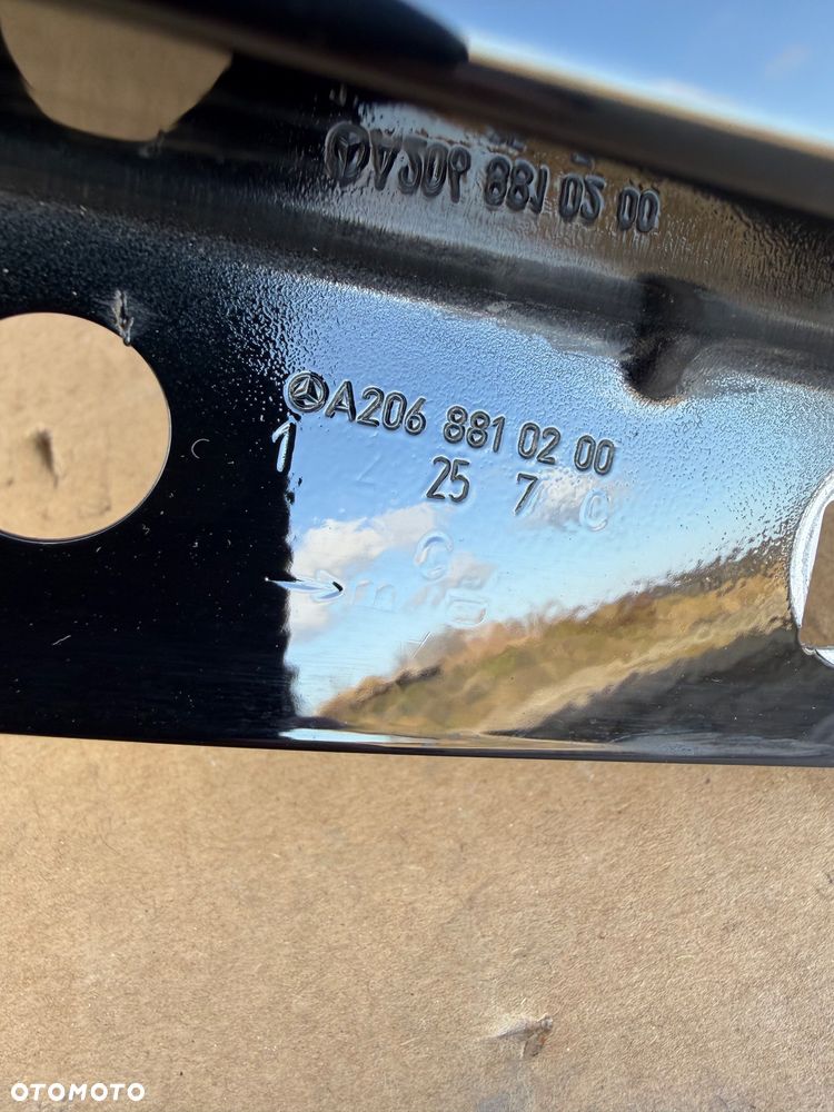 Błotnik przedni prawy Mercedes C klasa 206 - 5