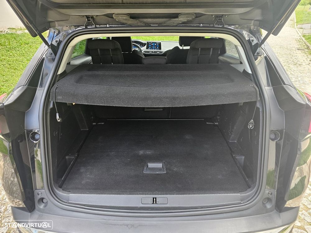 Peugeot 3008 1.2 PureTech Active - 32