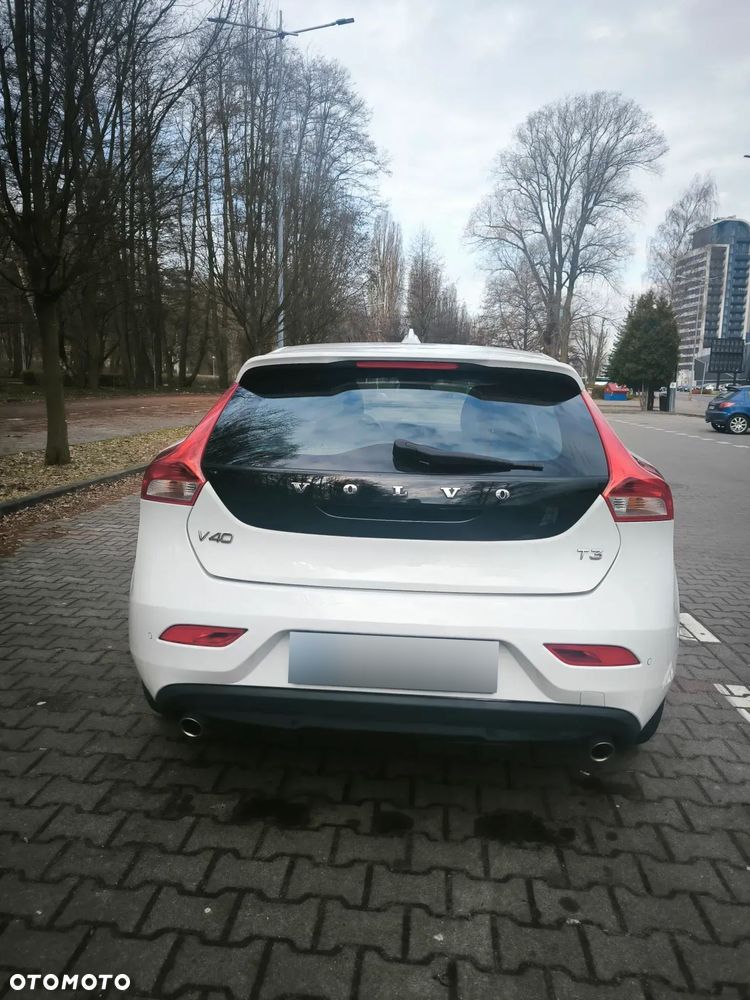 Volvo V40 T3 Drive-E Kinetic - 4
