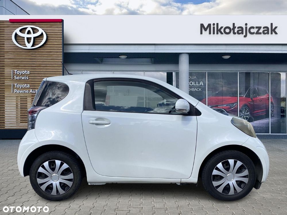 Toyota iQ 1.0 Luna - 11