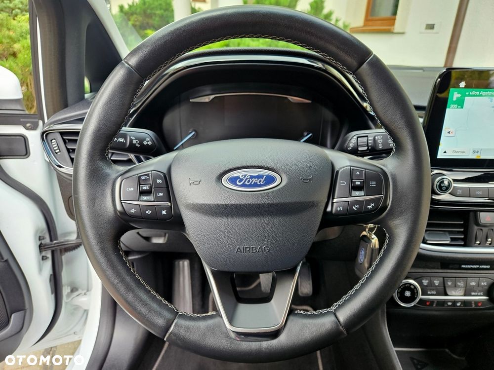 Ford Fiesta 1.5 TDCi S&S TITANIUM - 17