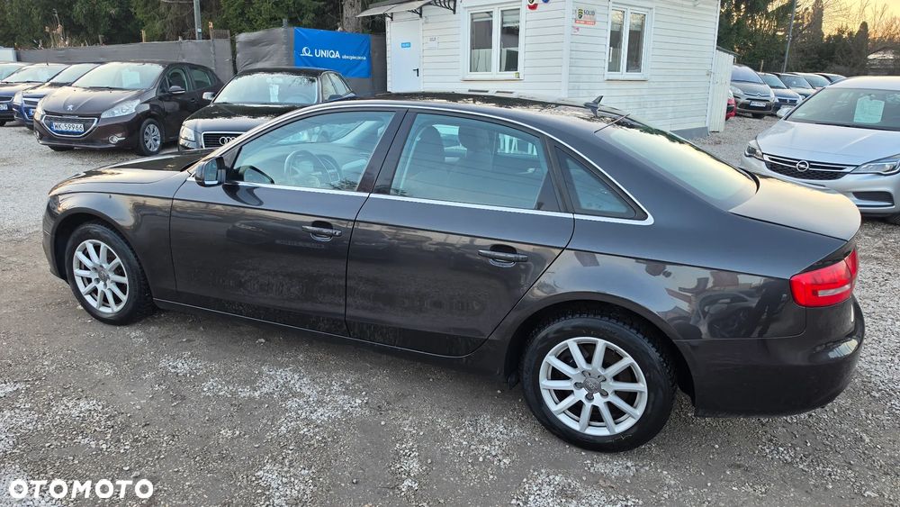 Audi A4 Limousine - 30