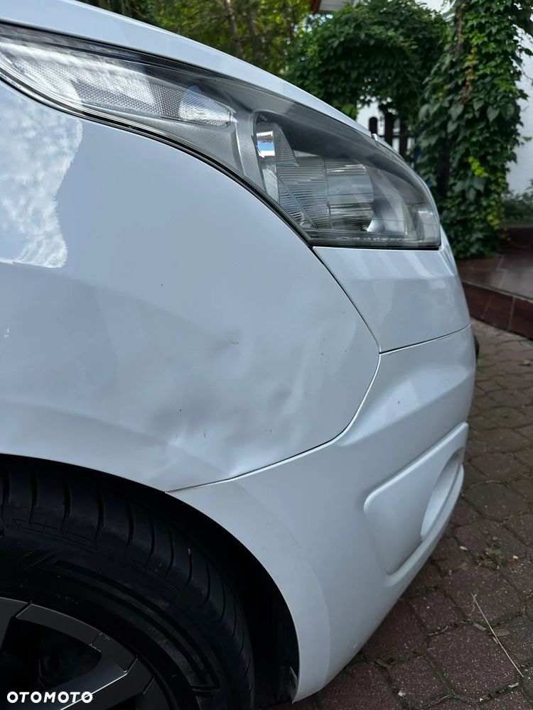 Ford Tourneo Connect 1.5 TDCi Titanium - 12