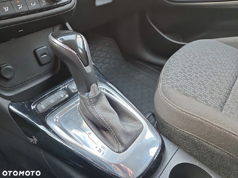 Opel Crossland X 1.2 T Enjoy S&S - 15