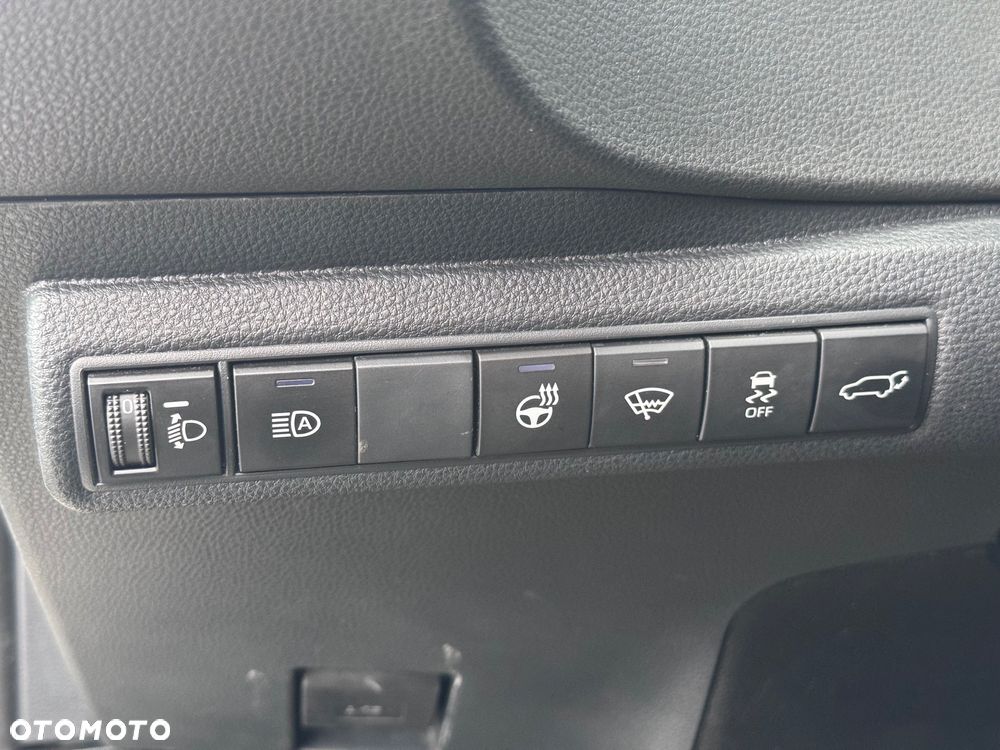 Toyota Corolla - 16