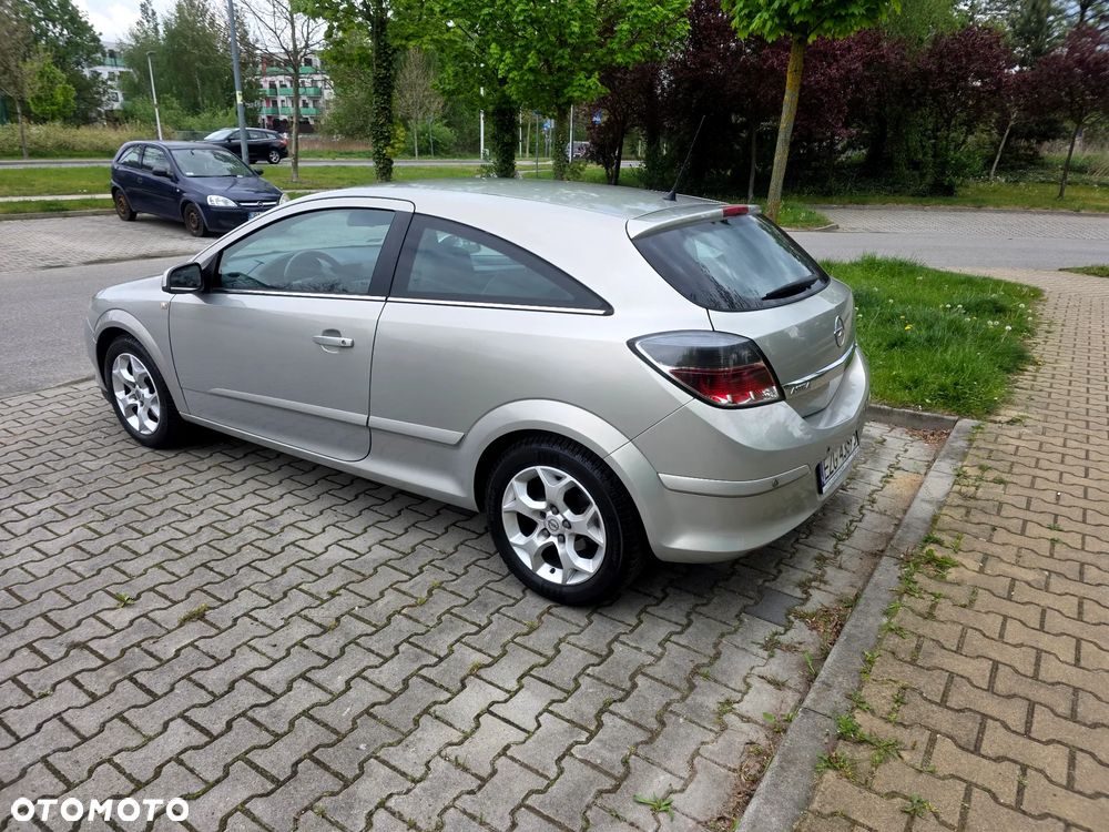 Opel Astra 1.8 Edition - 2