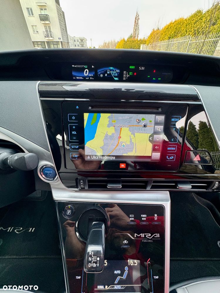 Toyota Mirai - 25