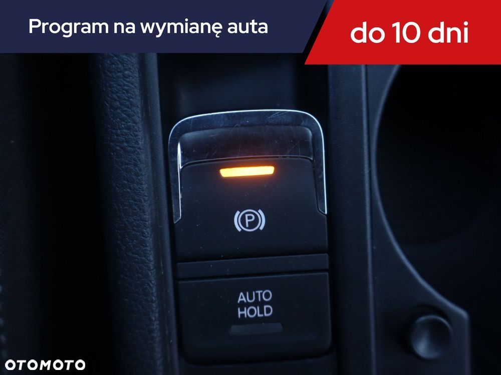 Volkswagen Touran - 13