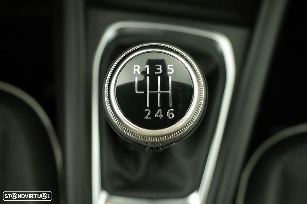 Renault Captur 1.0 TCe Techno Bi-Fuel - 14