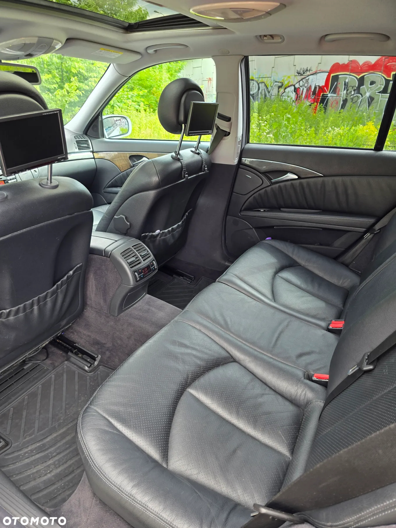 Mercedes-Benz Klasa E 320 T Avantgarde - 23