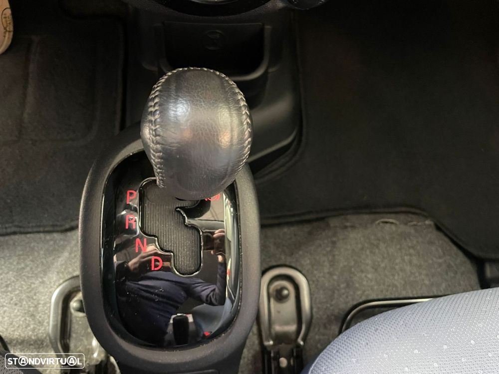 Peugeot iOn Active - 20