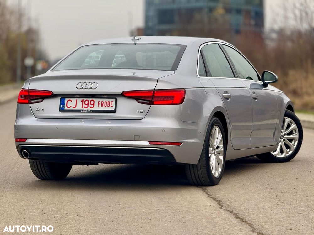 Audi A4 2.0 TDI DPF multitronic S line Sportpaket - 4