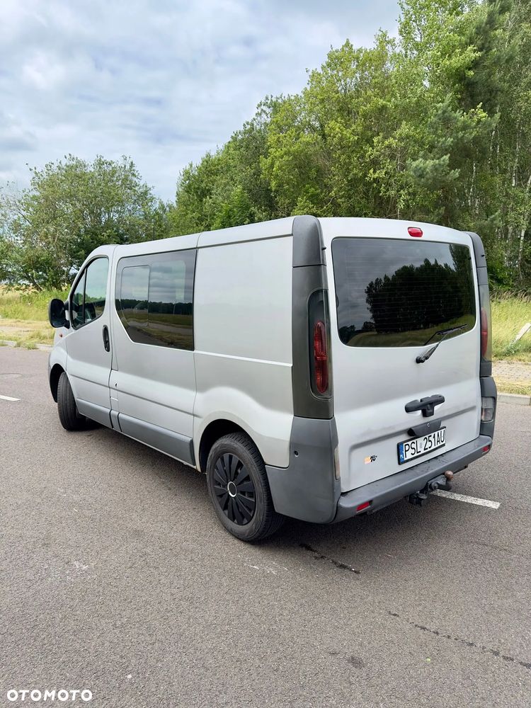 Opel Vivaro - 9