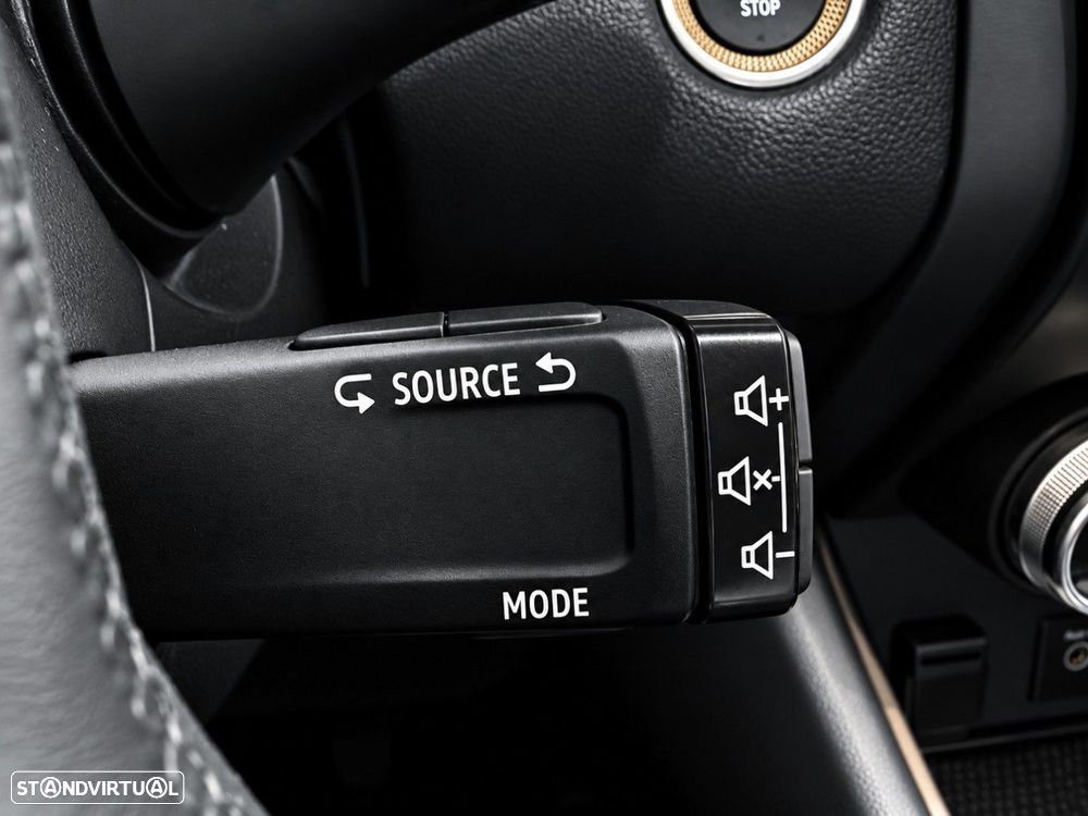 Renault Captur 1.3 TCe Exclusive EDC - 23