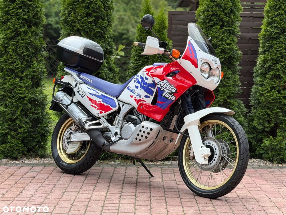 Honda XRV - 1