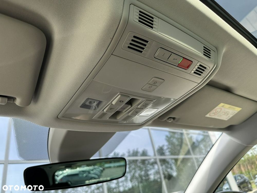 Skoda Karoq 2.0 TDI SCR 4x4 DSG Clever - 26