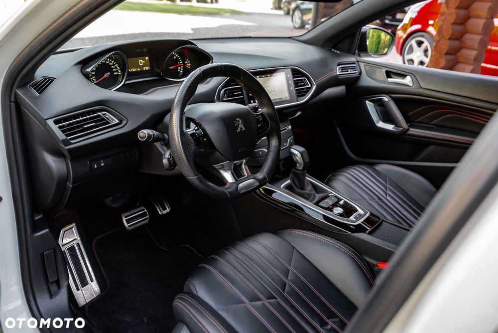 Peugeot 308 BlueHDi 150 EAT6 Stop & Start GT-Line Edition - 17