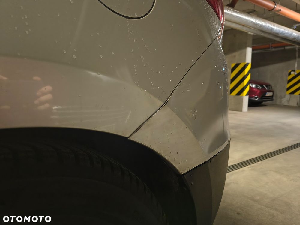 Hyundai ix35 2.0 CRDi 2WD Style - 26