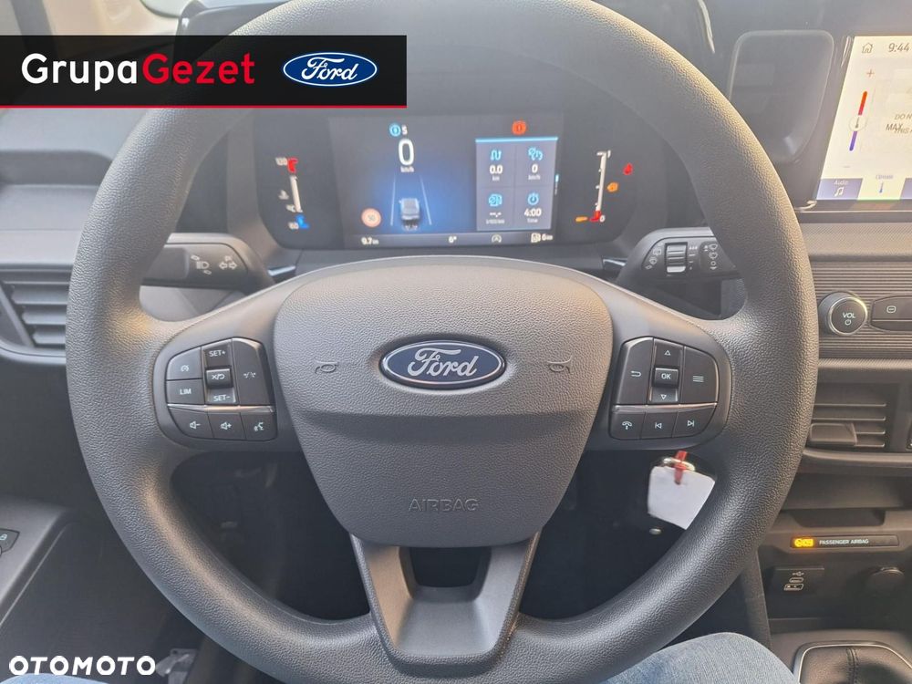 Ford Transit Courier - 4