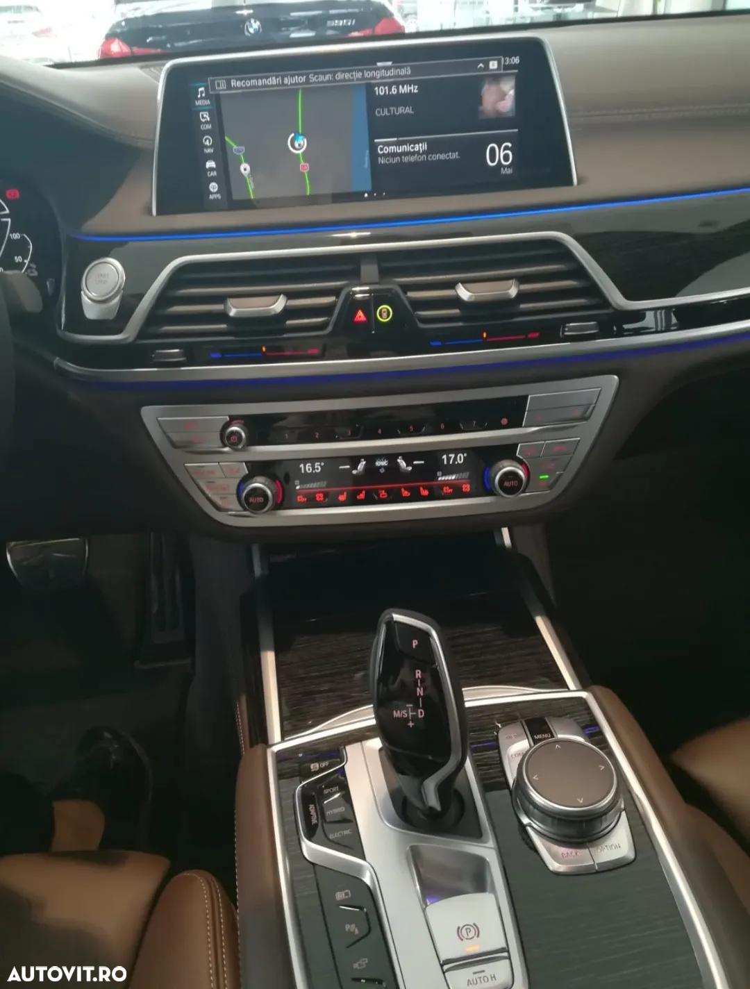 BMW Seria 7 745Le xDrive AT PHEV - 12