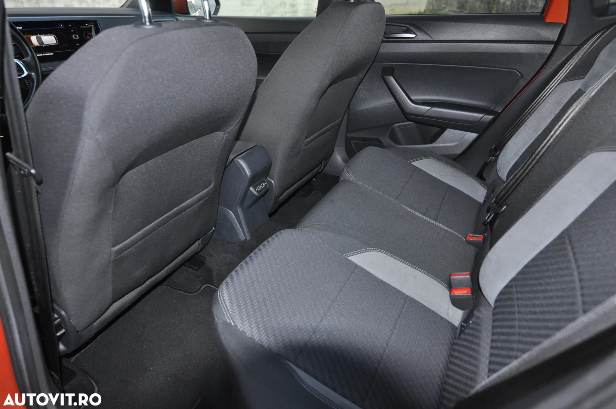 Volkswagen Polo 1.0 TSI Highline - 9