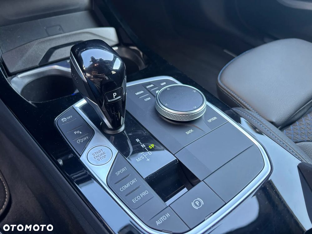 BMW Seria 2 220i M Sport - 18