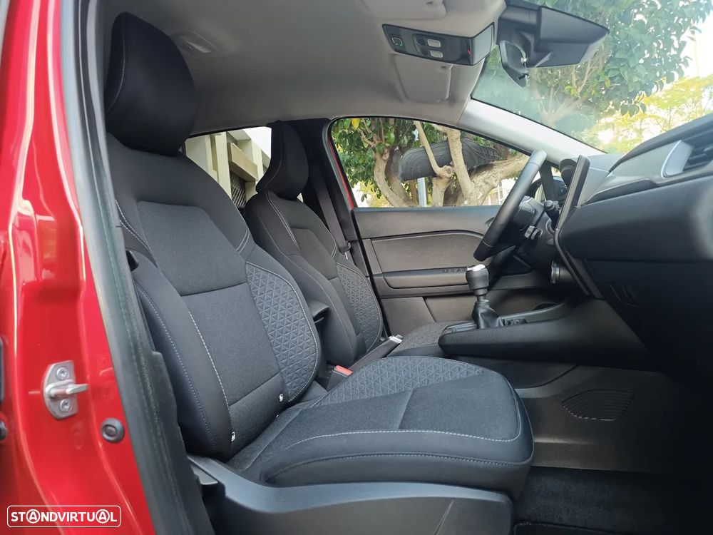 Renault Captur TCe 100 INTENS - 20