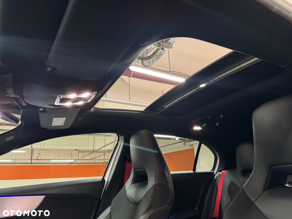 Mercedes-Benz Klasa A 45 S AMG 4-Matic 8G-DCT - 17