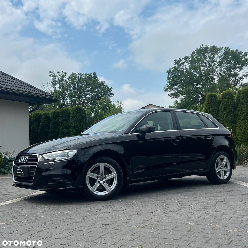 Audi A3 Sportback - 9