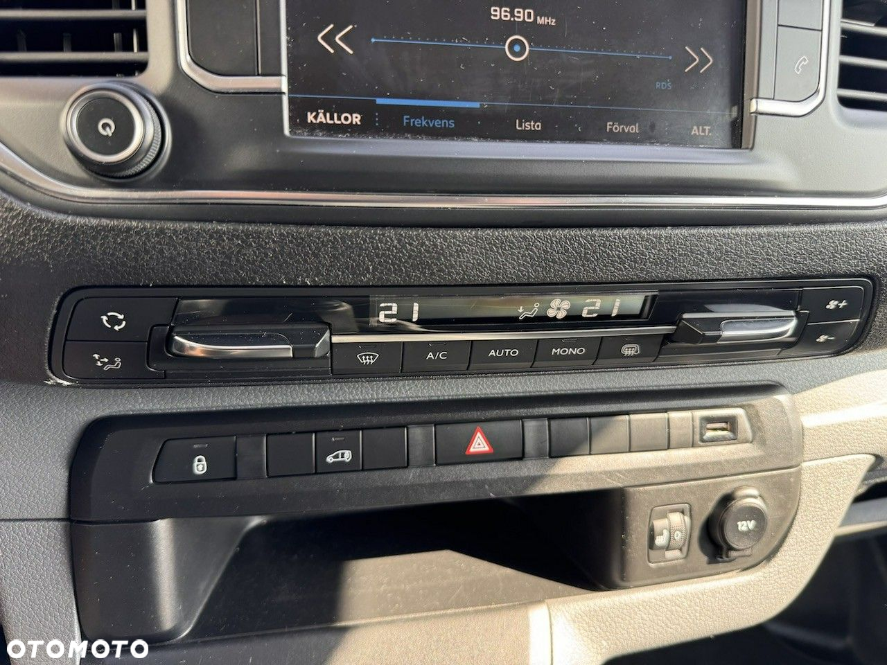 Peugeot Expert - 25