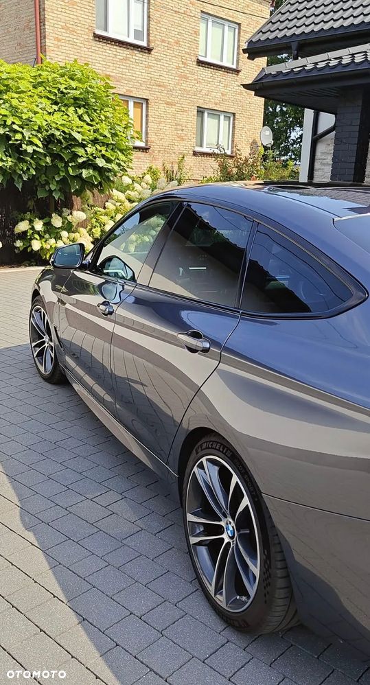 BMW 3GT 330d xDrive M Sport - 6