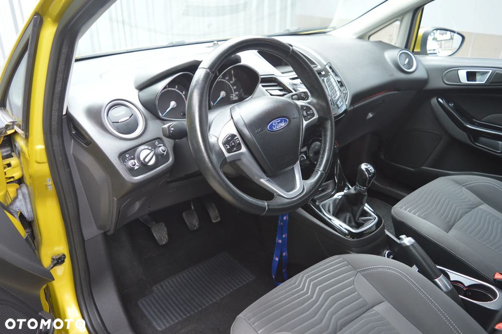 Ford Fiesta 1.0 EcoBoost Titanium - 18