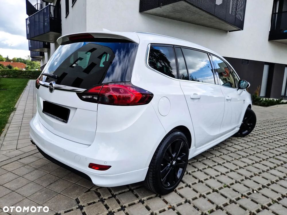 Opel Zafira Tourer 2.0 CDTI Automatik Business Innovation - 4