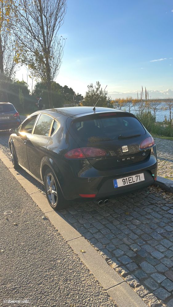 SEAT Leon 2.0 TDI FR - 2