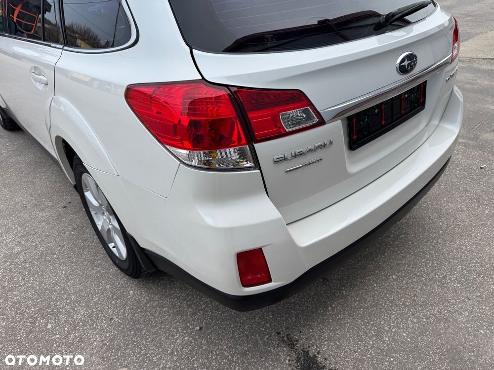 Subaru Outback 2.5i Comfort Navi AT - 13
