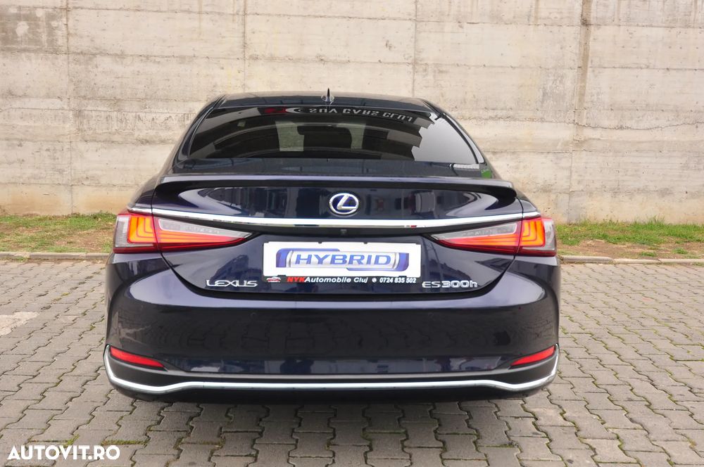 Lexus Seria ES 300h Luxury Line - 13