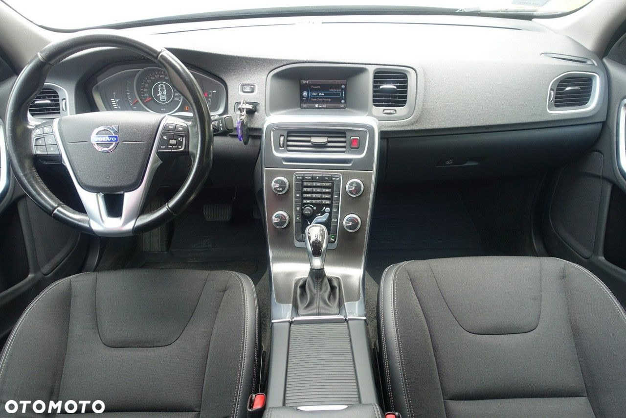 Volvo S60 - 17