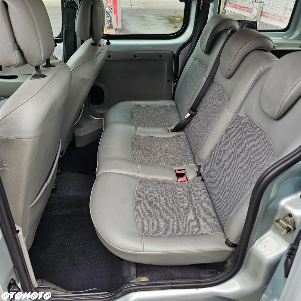 Renault Kangoo 1.2 16V Campus - 10