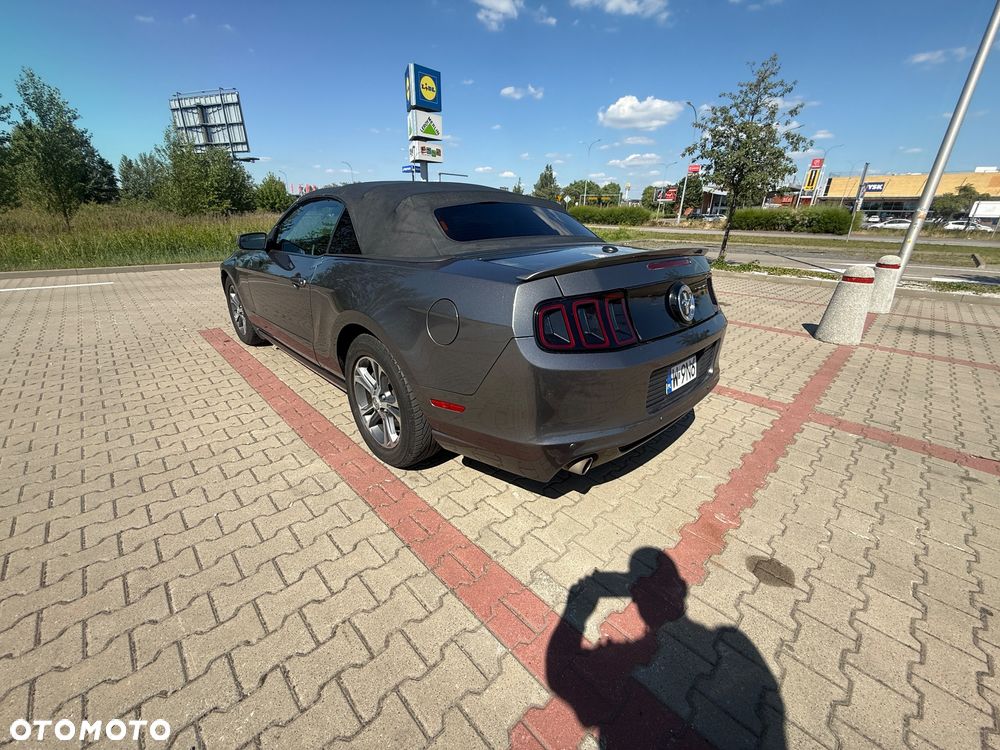 Ford Mustang 3.7 V6 - 11