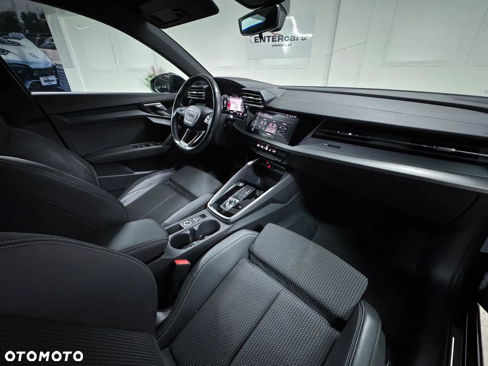 Audi A3 Sportback 2.0 TDI S tronic S line Sportpaket - 35