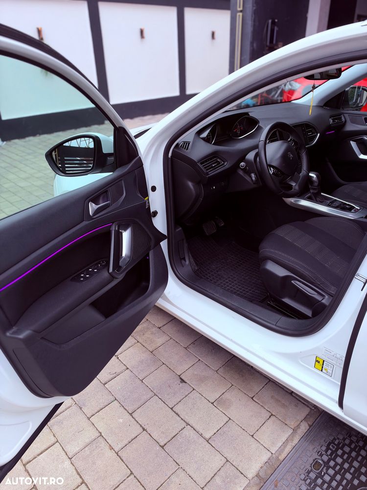Peugeot 308 - 19