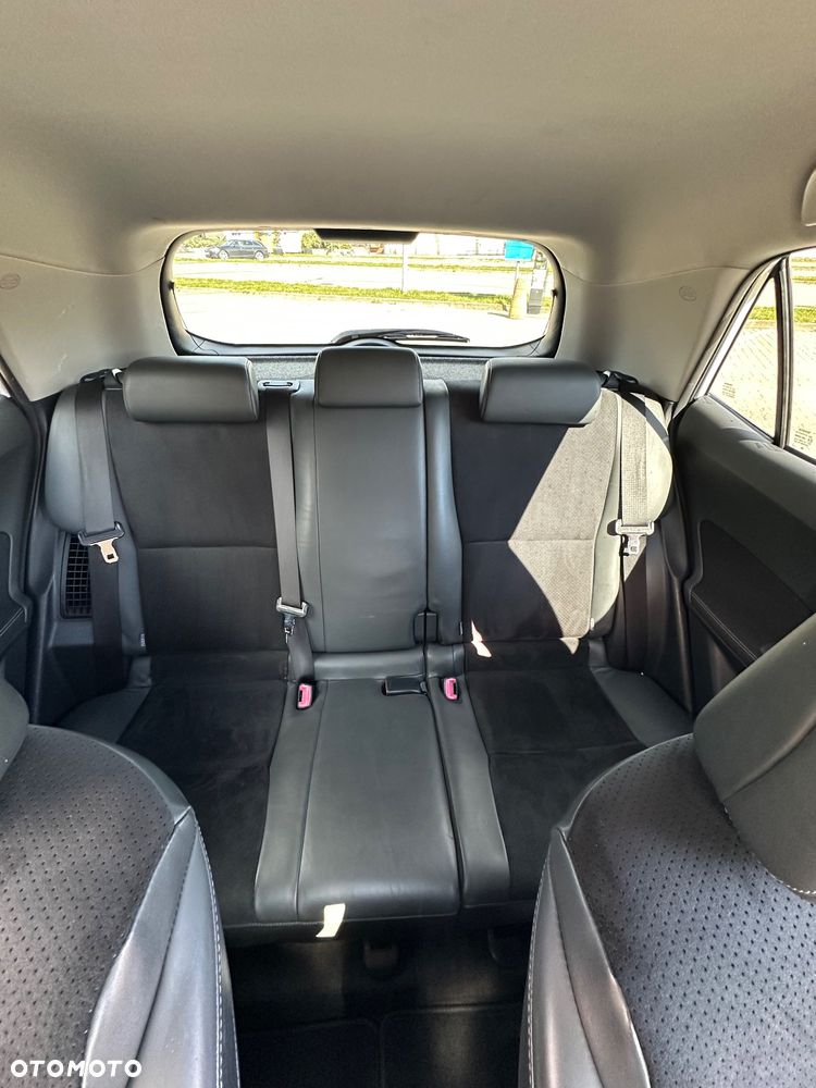 Toyota Auris - 12