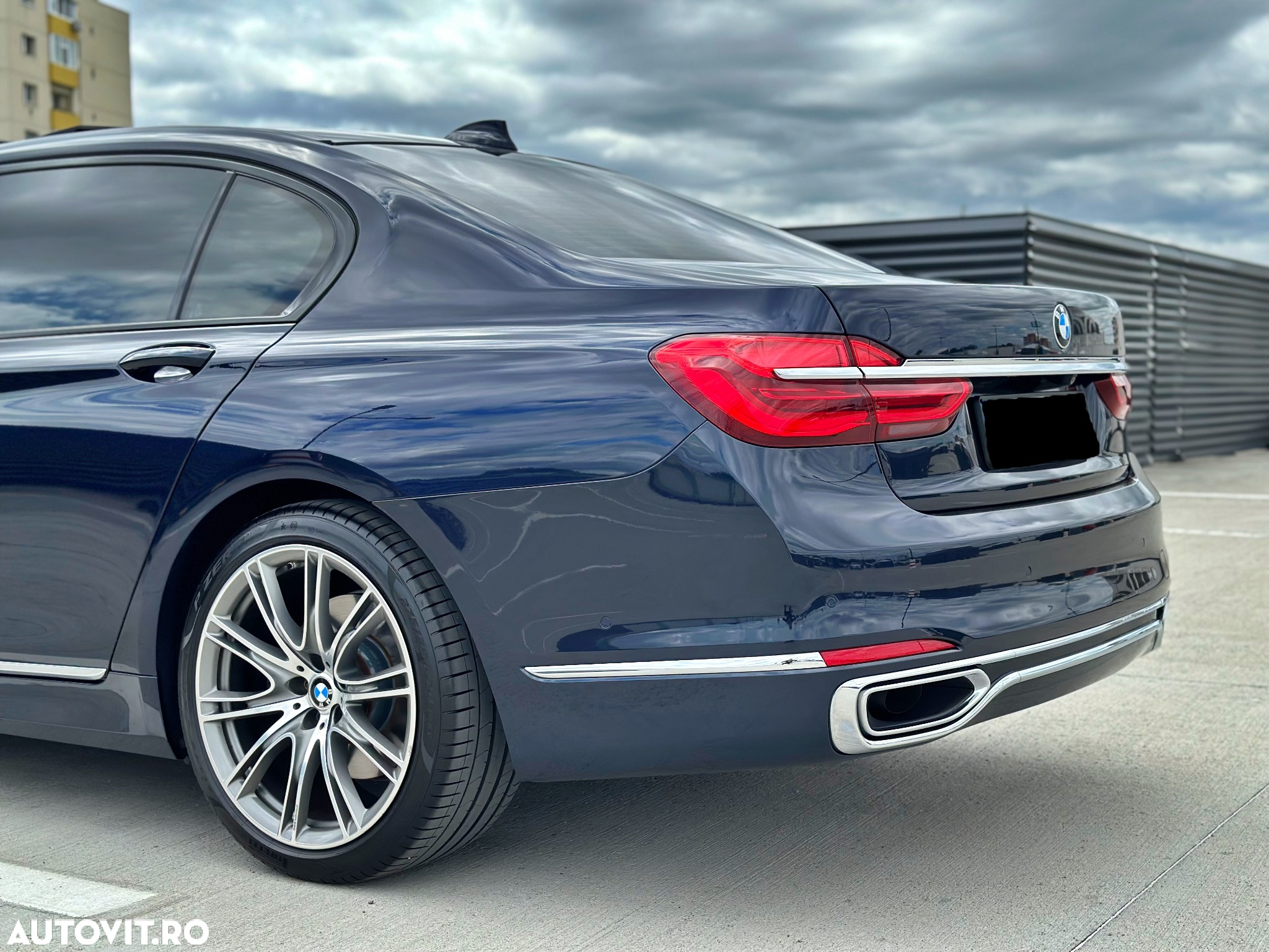BMW Seria 7 740Ld xDrive - 8