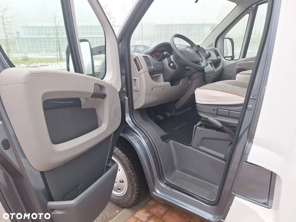 Carado T344 półintegra klimatyzacja - 30