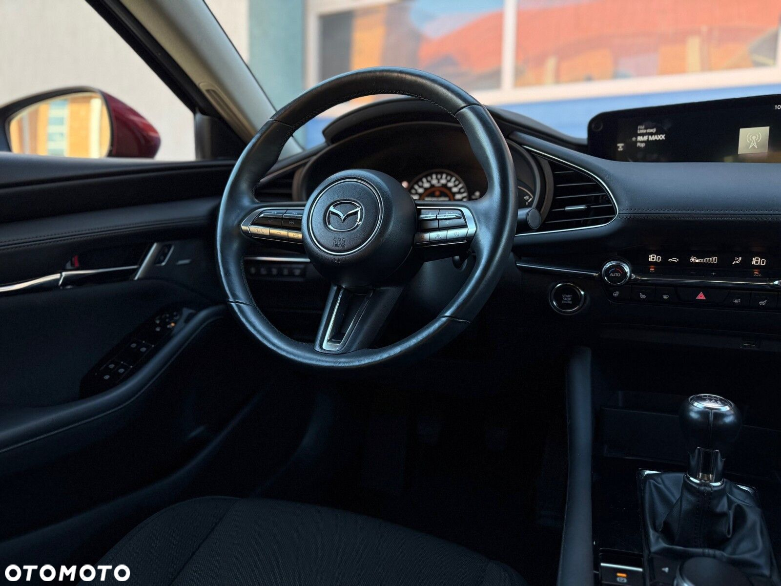 Mazda 3 - 12