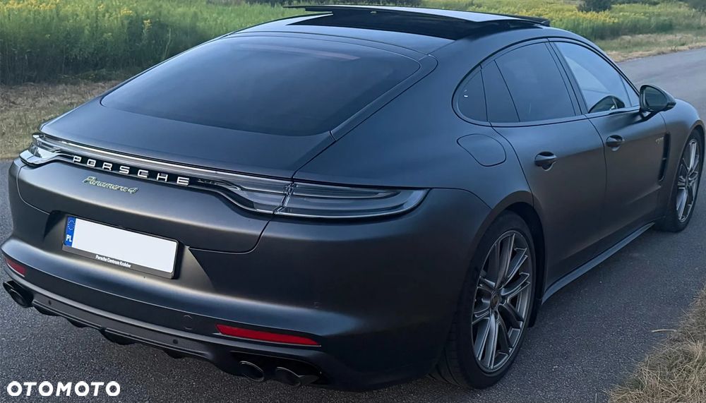 Porsche Panamera 4 Platinum Edition - 6