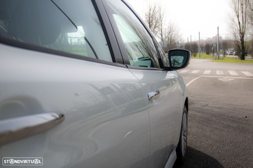 Nissan Leaf 3.Zero - 25