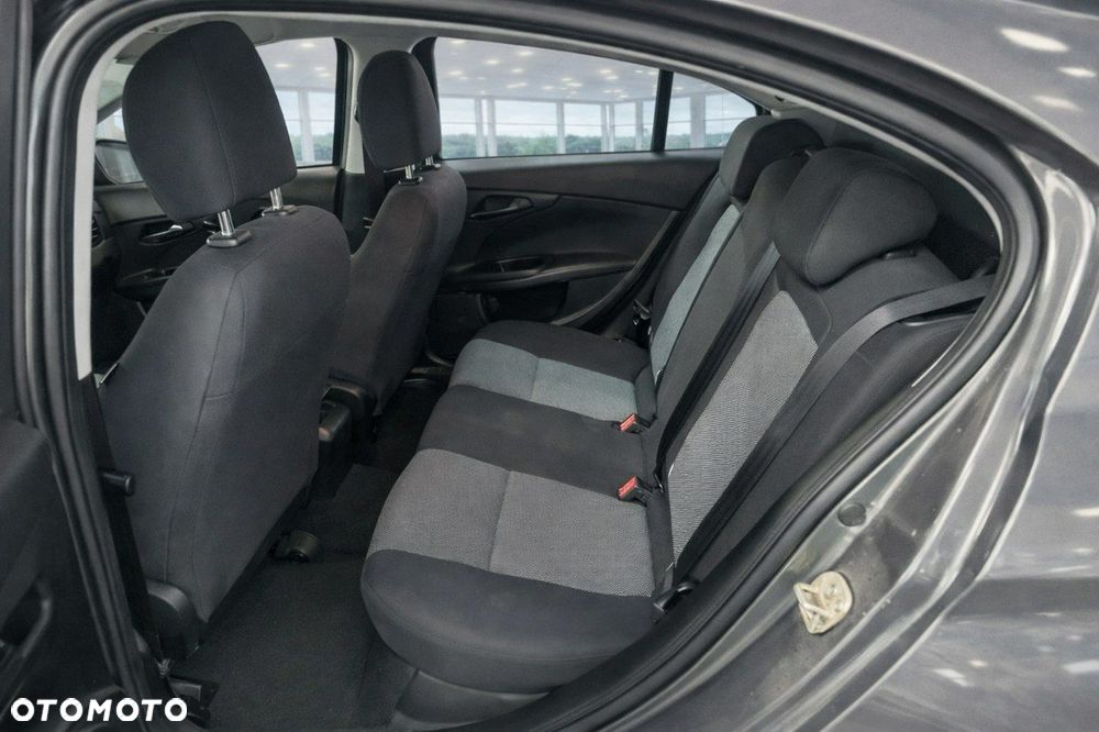 Fiat Tipo 1.4 16v Easy - 10