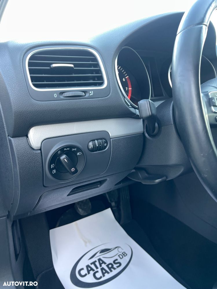 Volkswagen Golf 1.4 TSI MATCH - 33